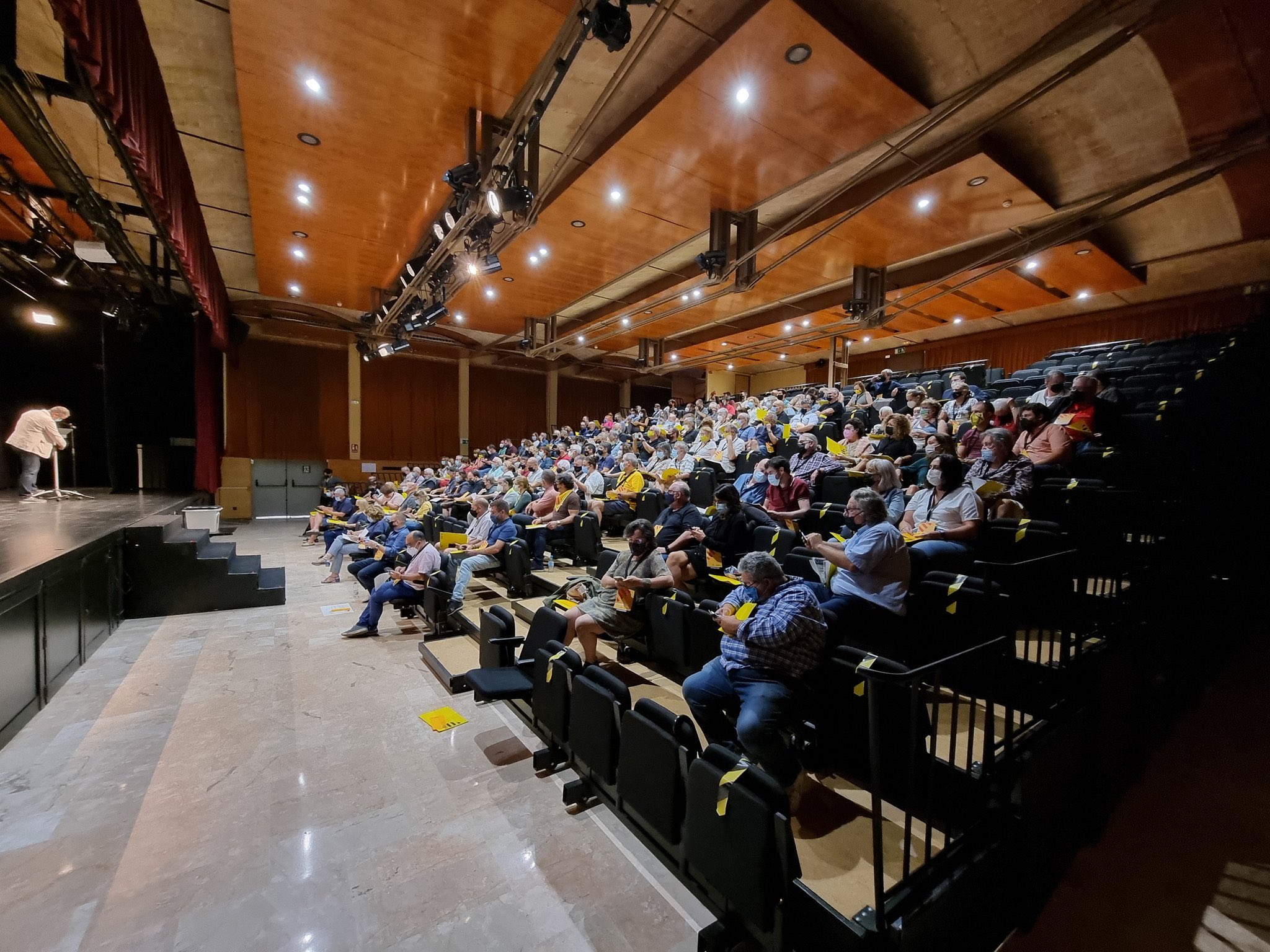 El congreso de ERC del Baix Llobregat vota en contra la ampliación del aeropuerto