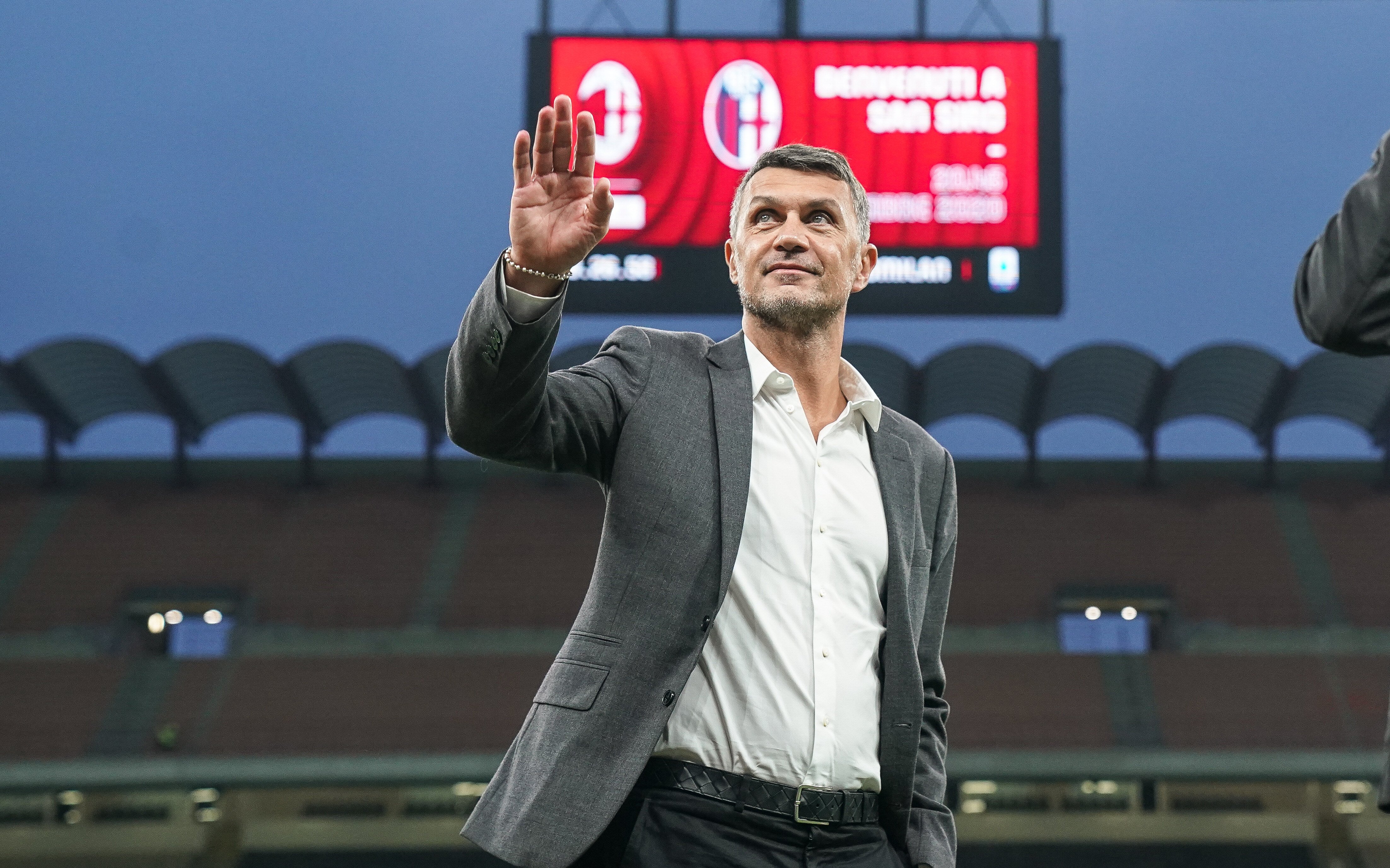 El ‘delantero maravilla’ de Joan Laporta está en conversaciones con el Milan de Maldini