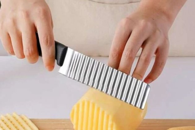 cuchillo para hacer patatas onduladas