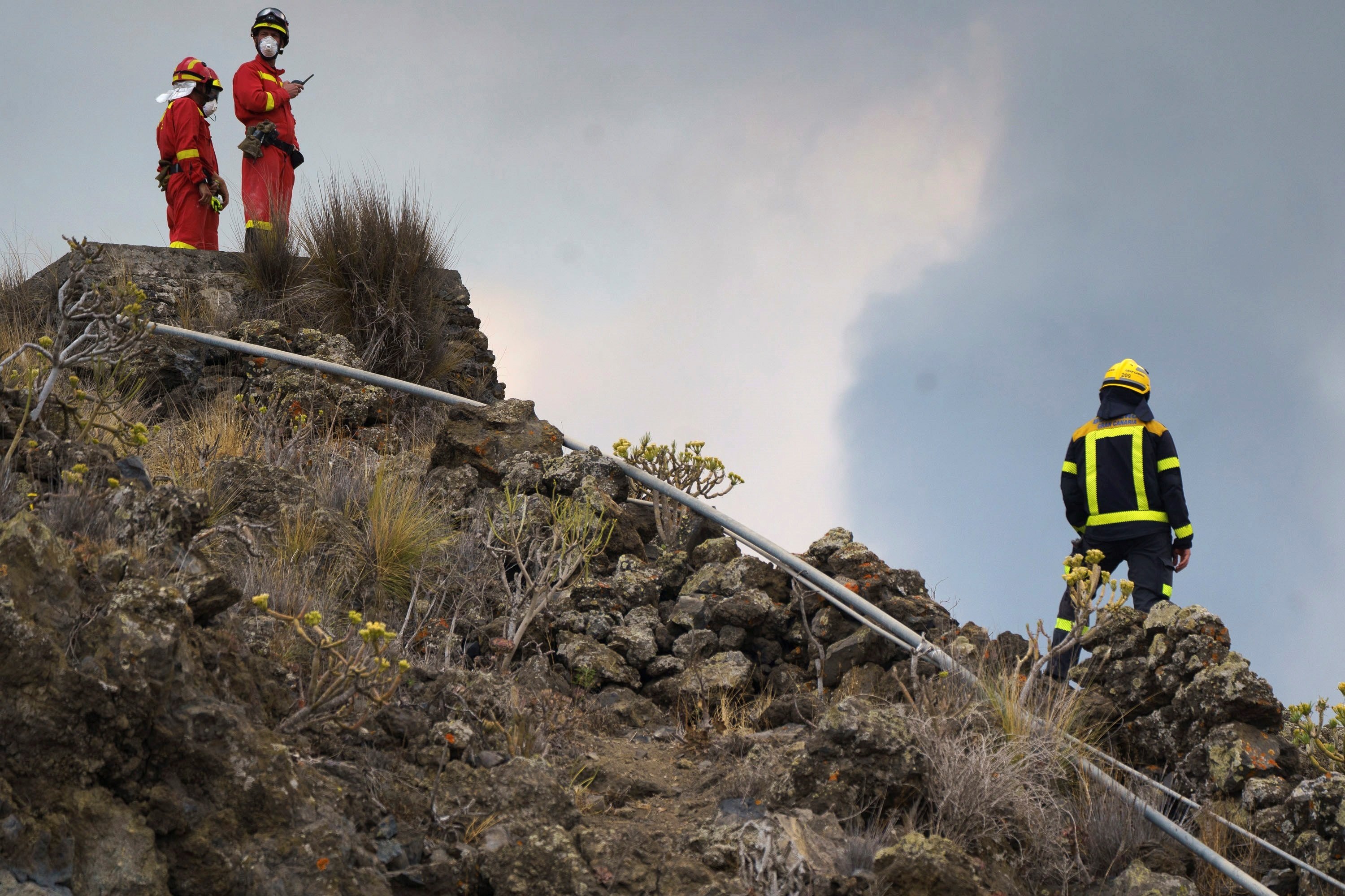 bombers erupcion volcan la palma|palmell lava canàries efe
