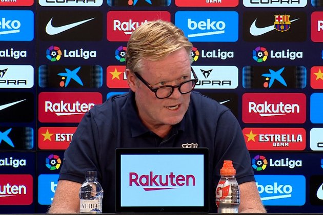 Ronald Koeman ulleres Barca roda premsa FC Barcelona