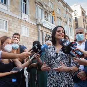 Arrimadas se suma al 155 educatiu per a desmantellar la immersió