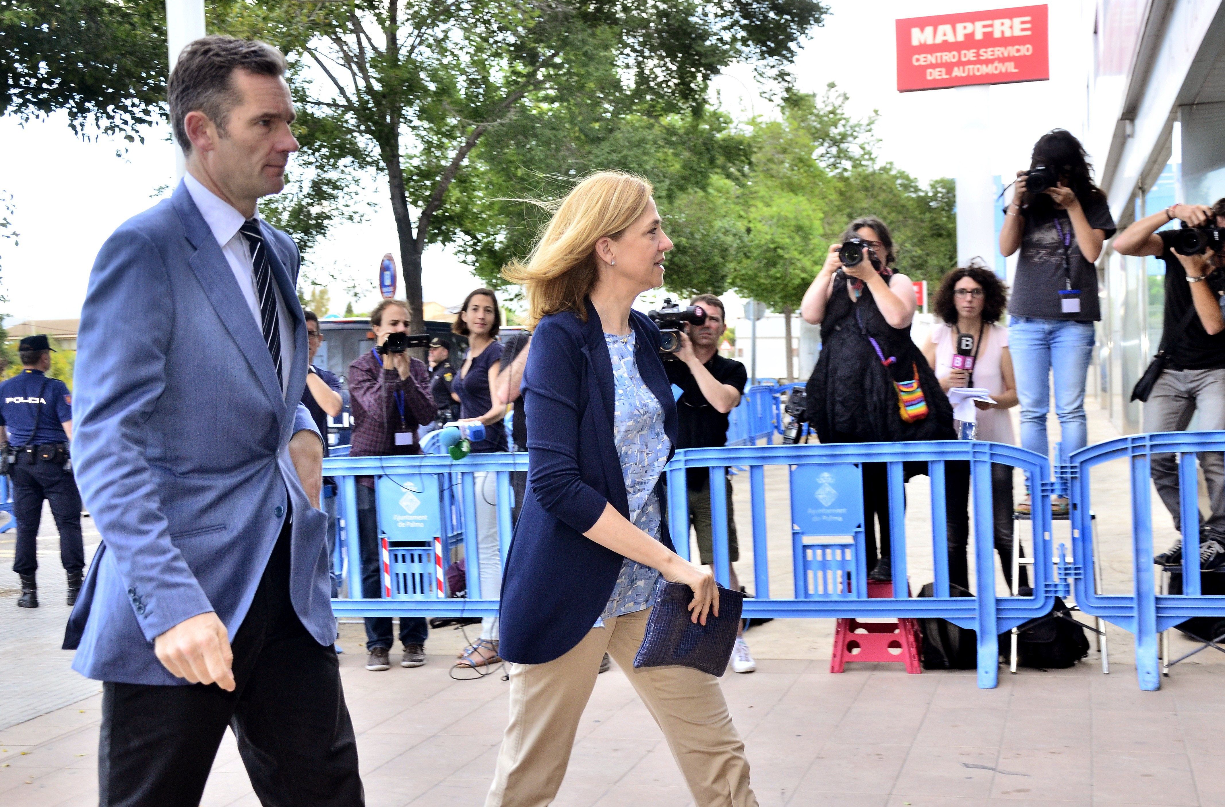 Las defensas de Cristina de Borbón y Urdangarin piden su absolución