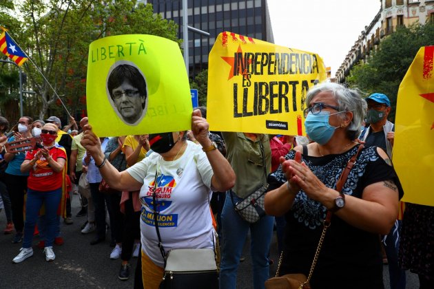 concentracion italia detencion puigdemont eva parey