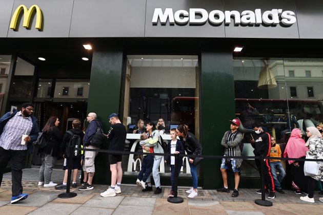 Cuela McDonalds falta batidos Brexit / Efe