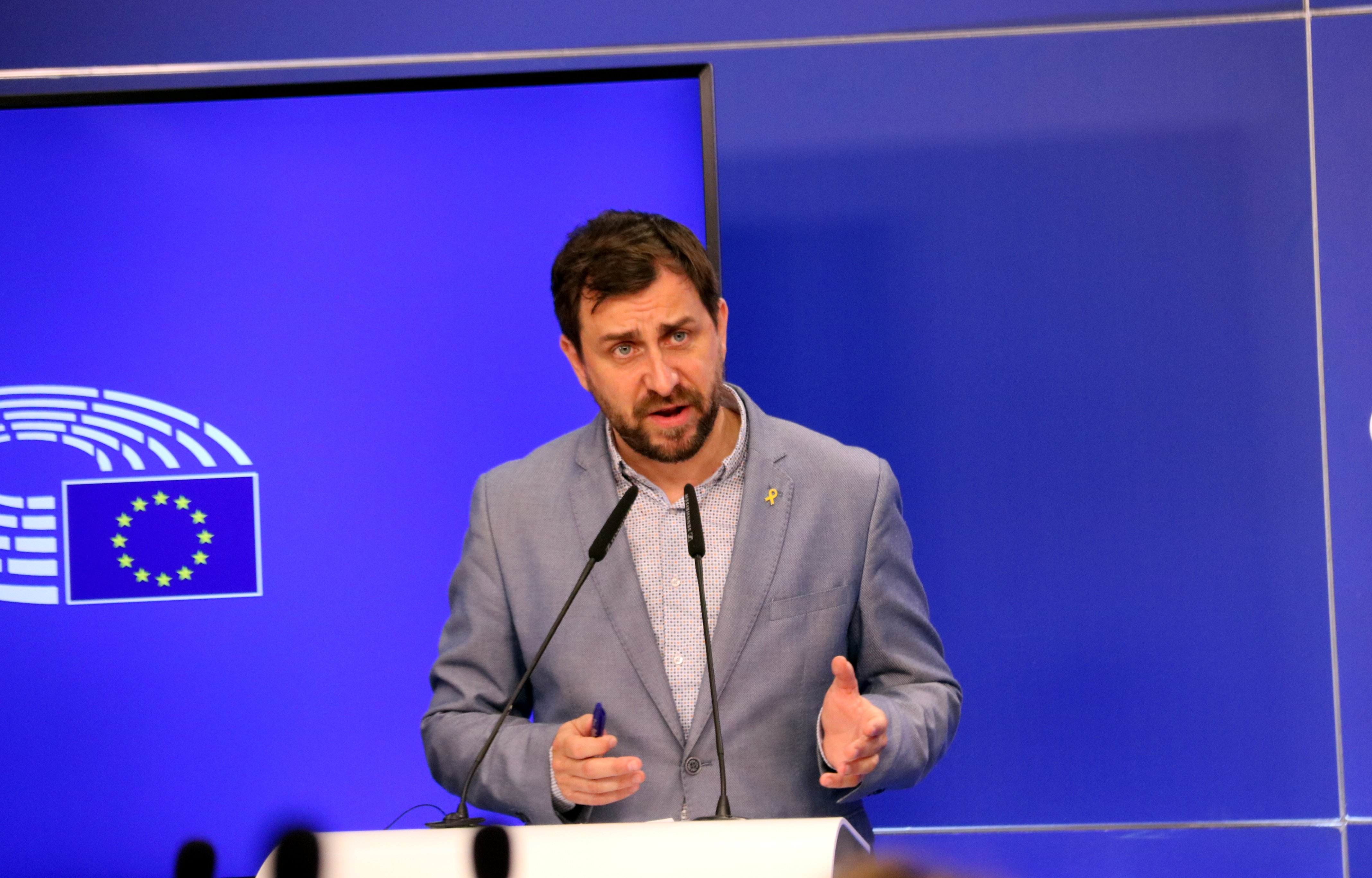 Comín alerts the EU: "Inaction against Spain legitimizes Poland's challenge"