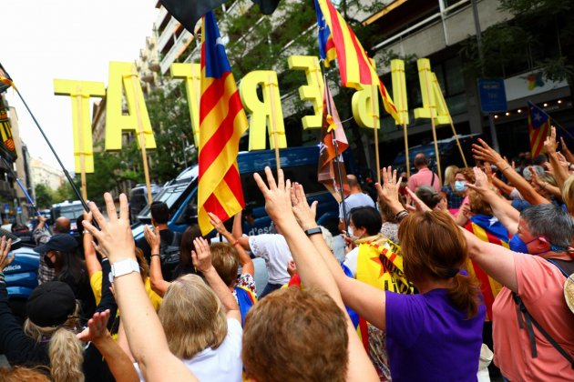 manifestación detención puigdemont