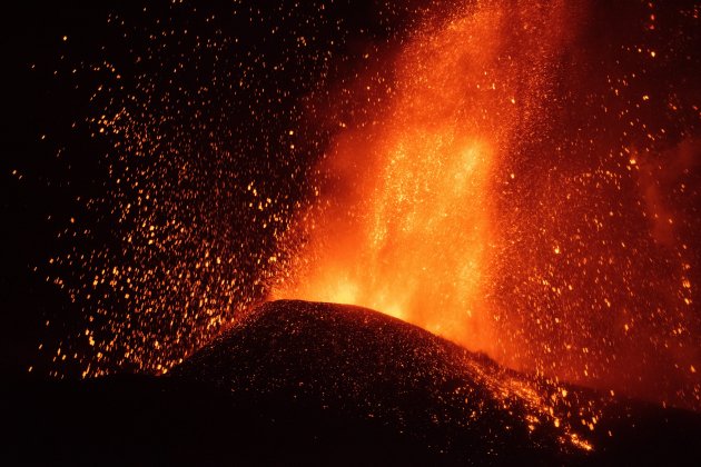 cumbre vieja volcan la palma efe