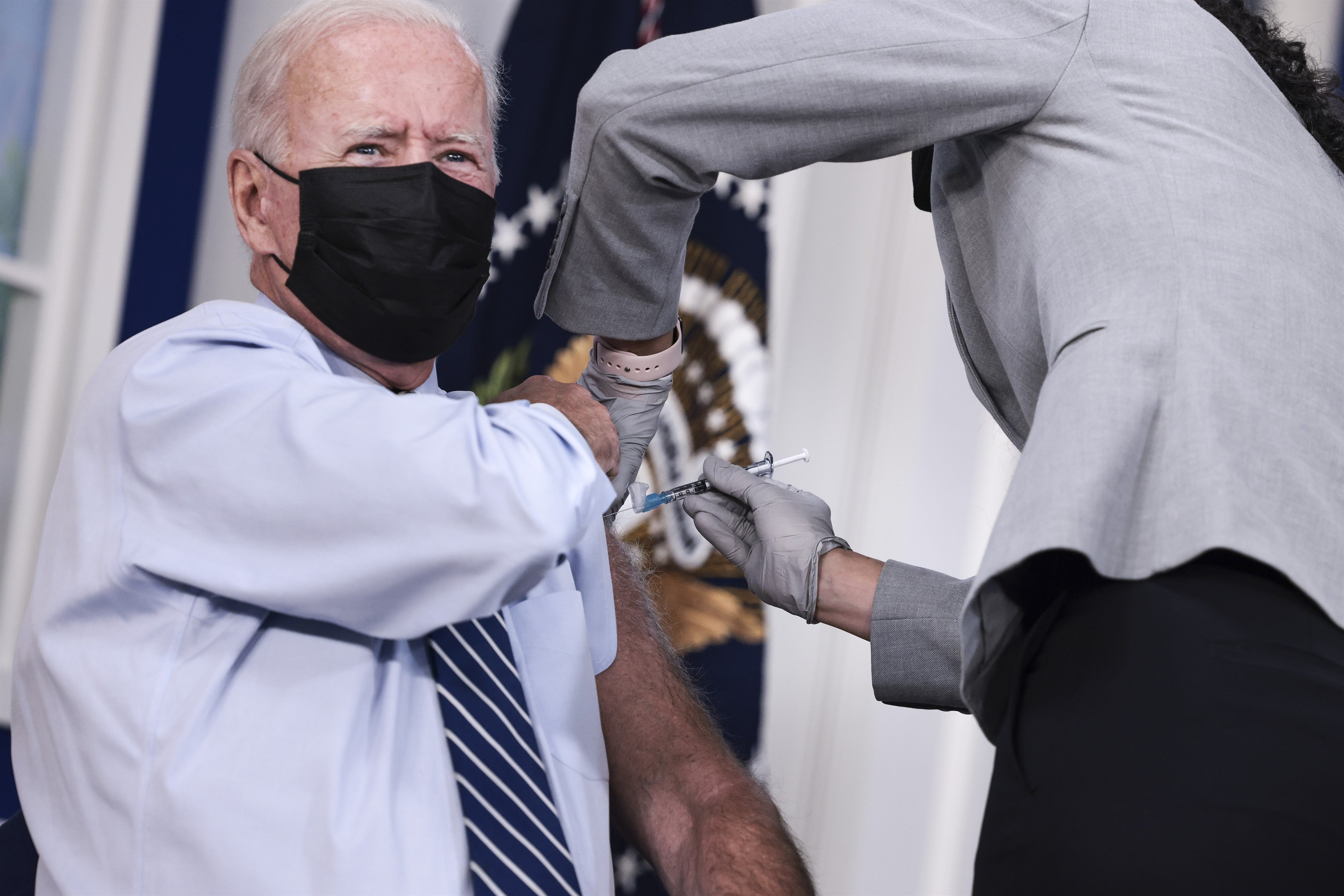 presidente estados unidos joe biden recibe tercera dosis vacuna pfizer europa press