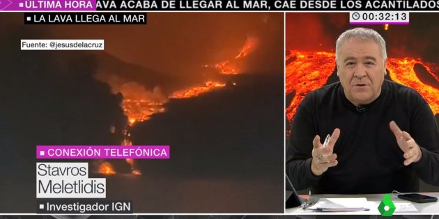 Antonio García Ferreras en pijama volcán La Sexta