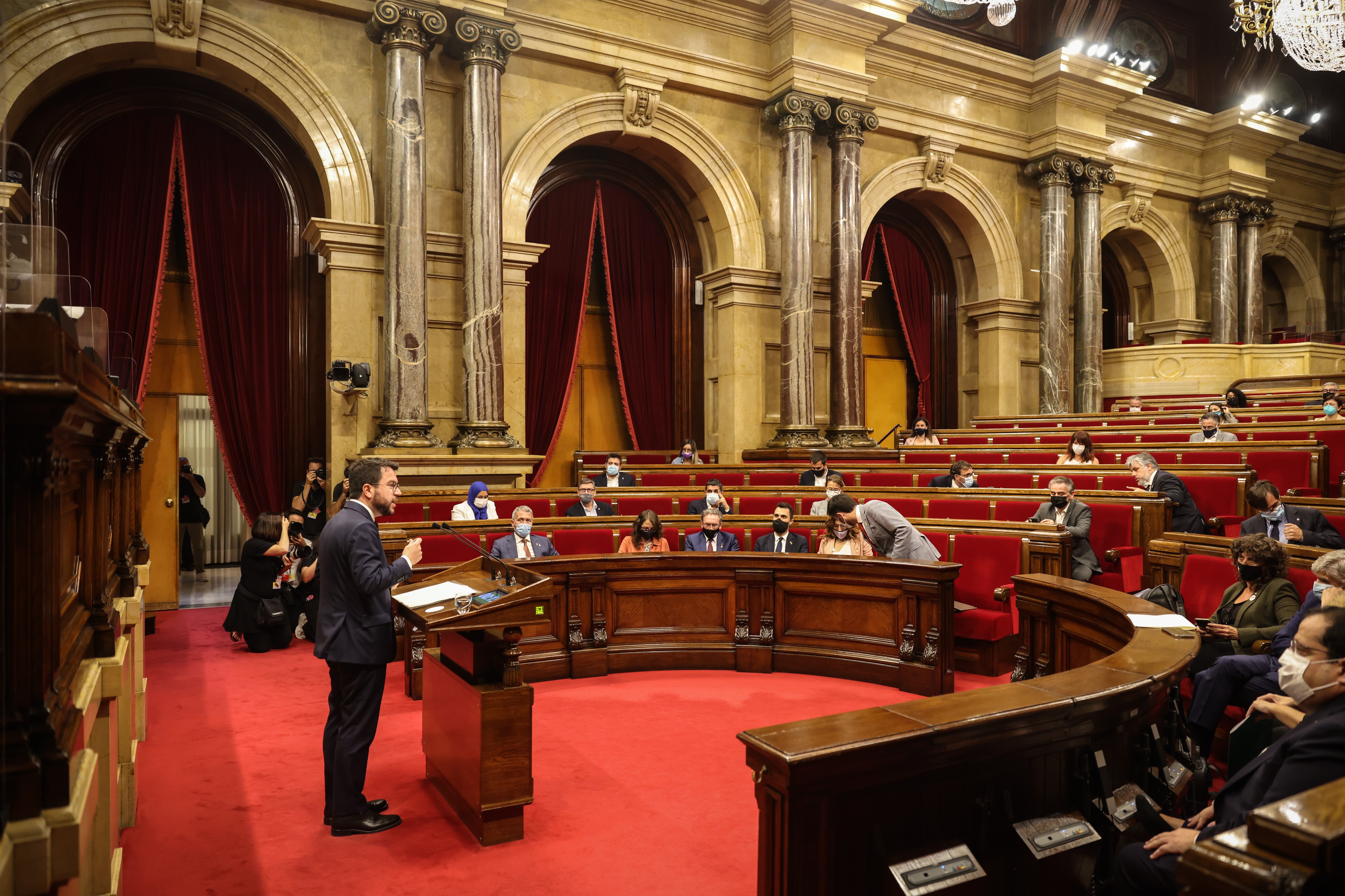 Junts i CUP no avalen la taula de diàleg apuntalada per ERC, PSC i comuns