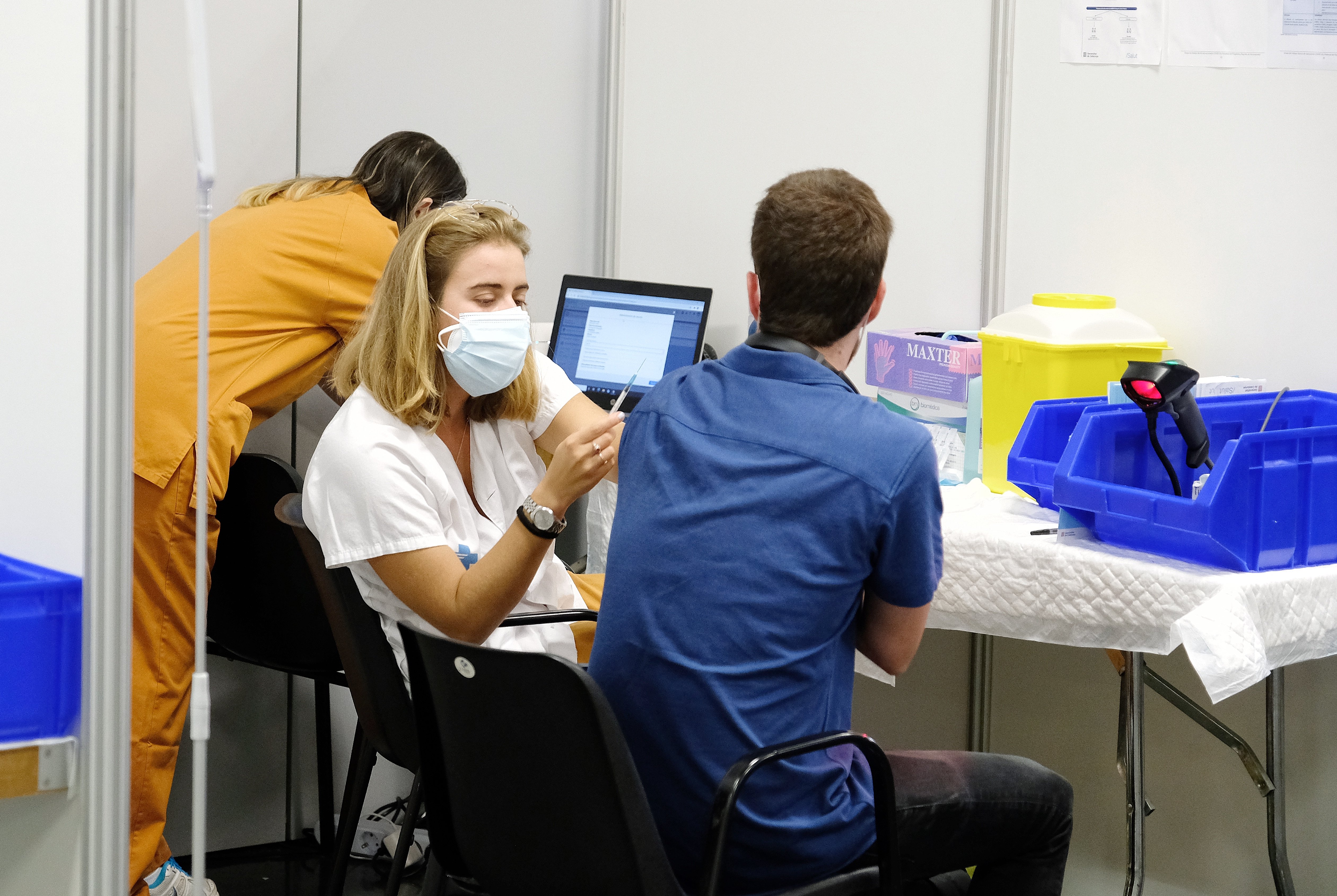 El descenso de la covid se estanca en Catalunya