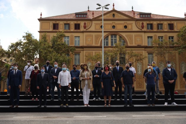 Acto Òmnium 1-O. Aragonès, Junqueras, Elisenda Paluzie, Jordi Cuixart, estopón, foto familia - Sergi Alcàzar