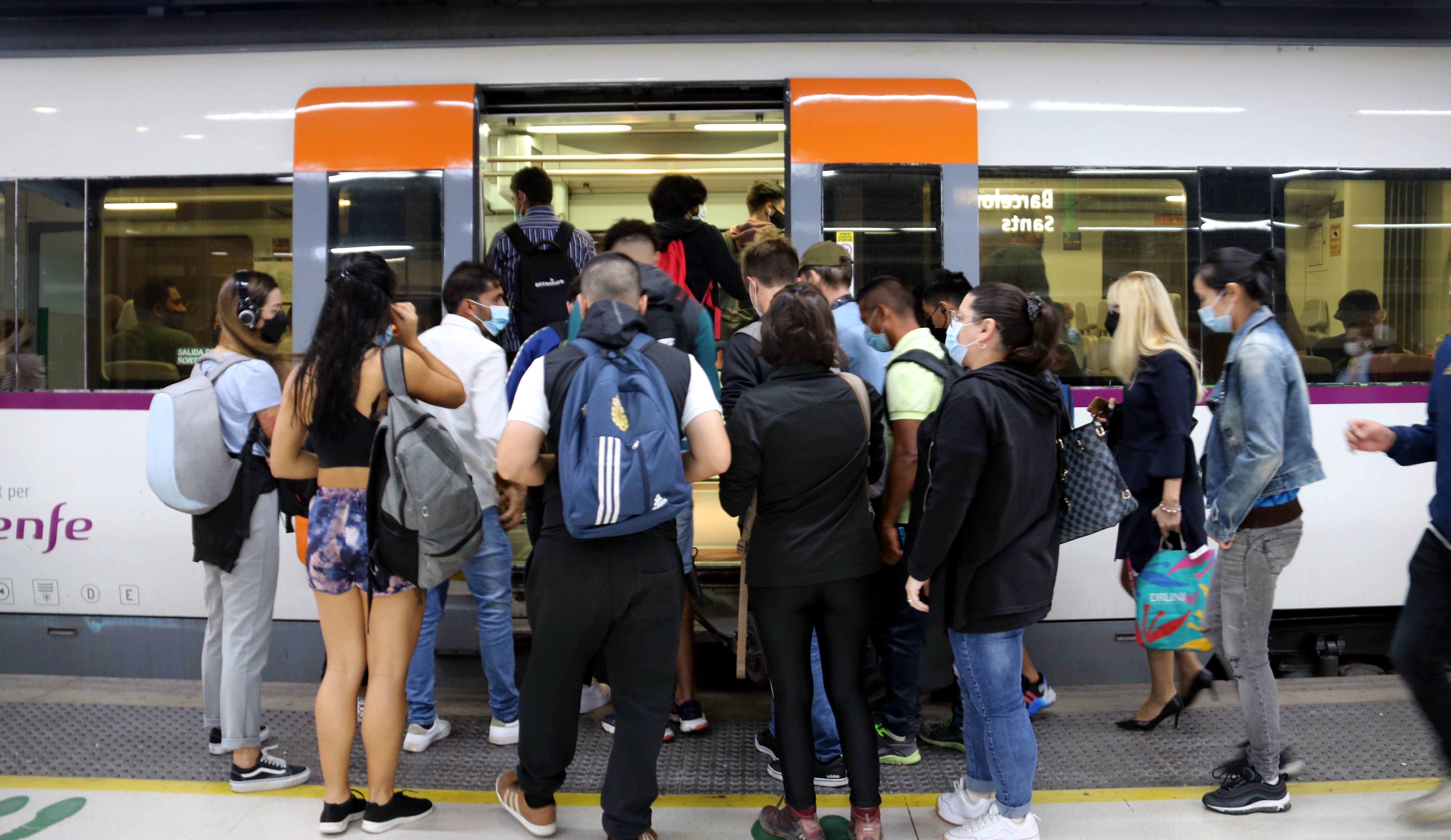 renfe barcelona-sants vaga 1 octubre / acn