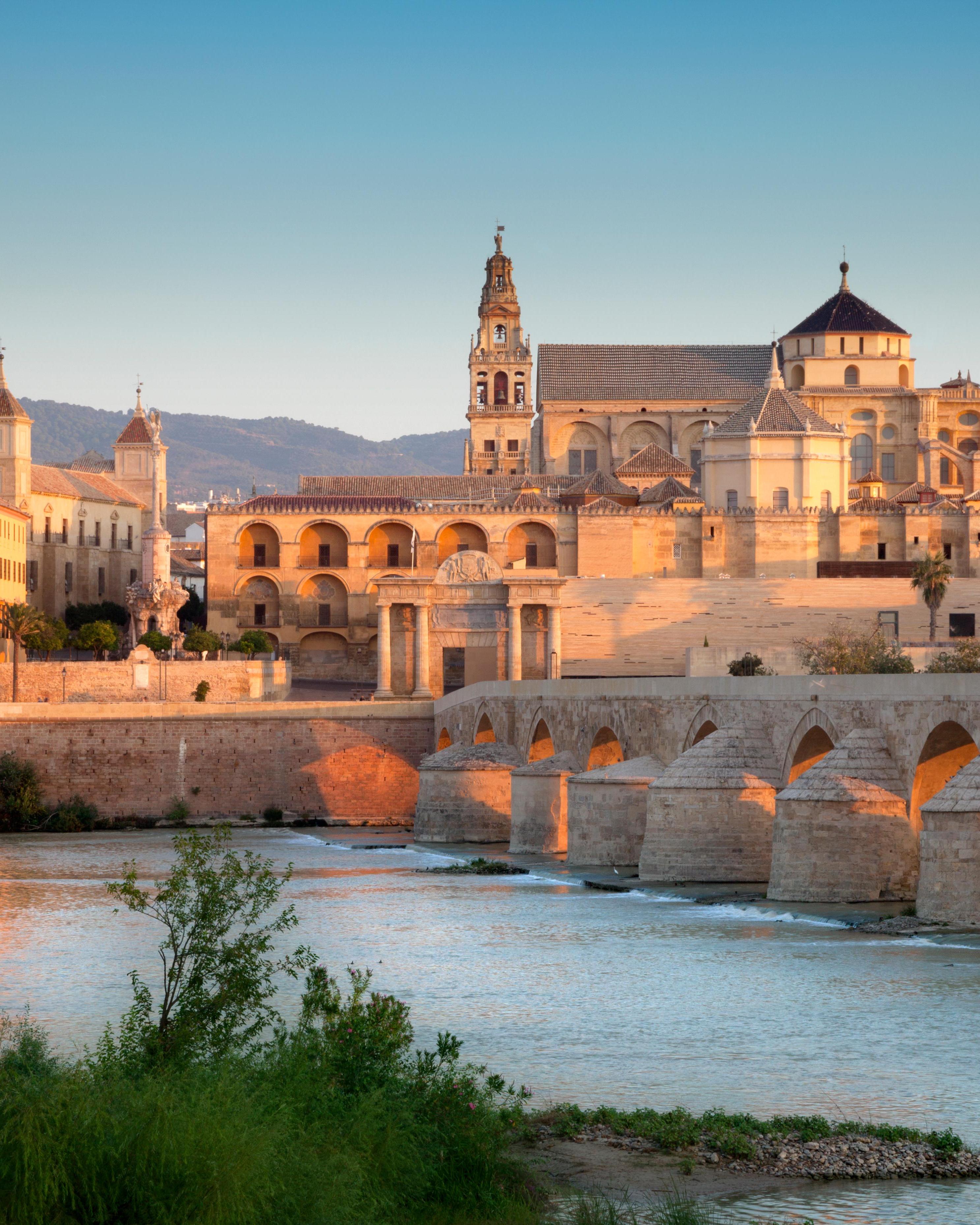 El Top 3 de restaurantes baratos en Córdoba para este puente del Pilar