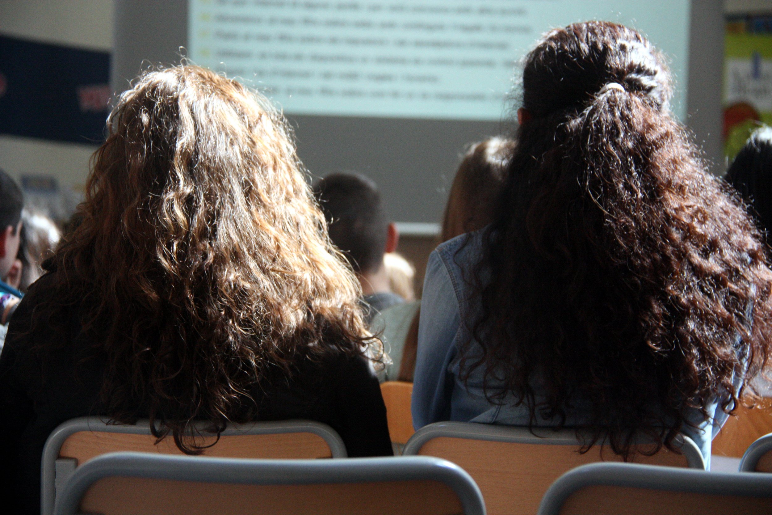 Detenido un monitor de instituto en Barcelona por pornografía infantil