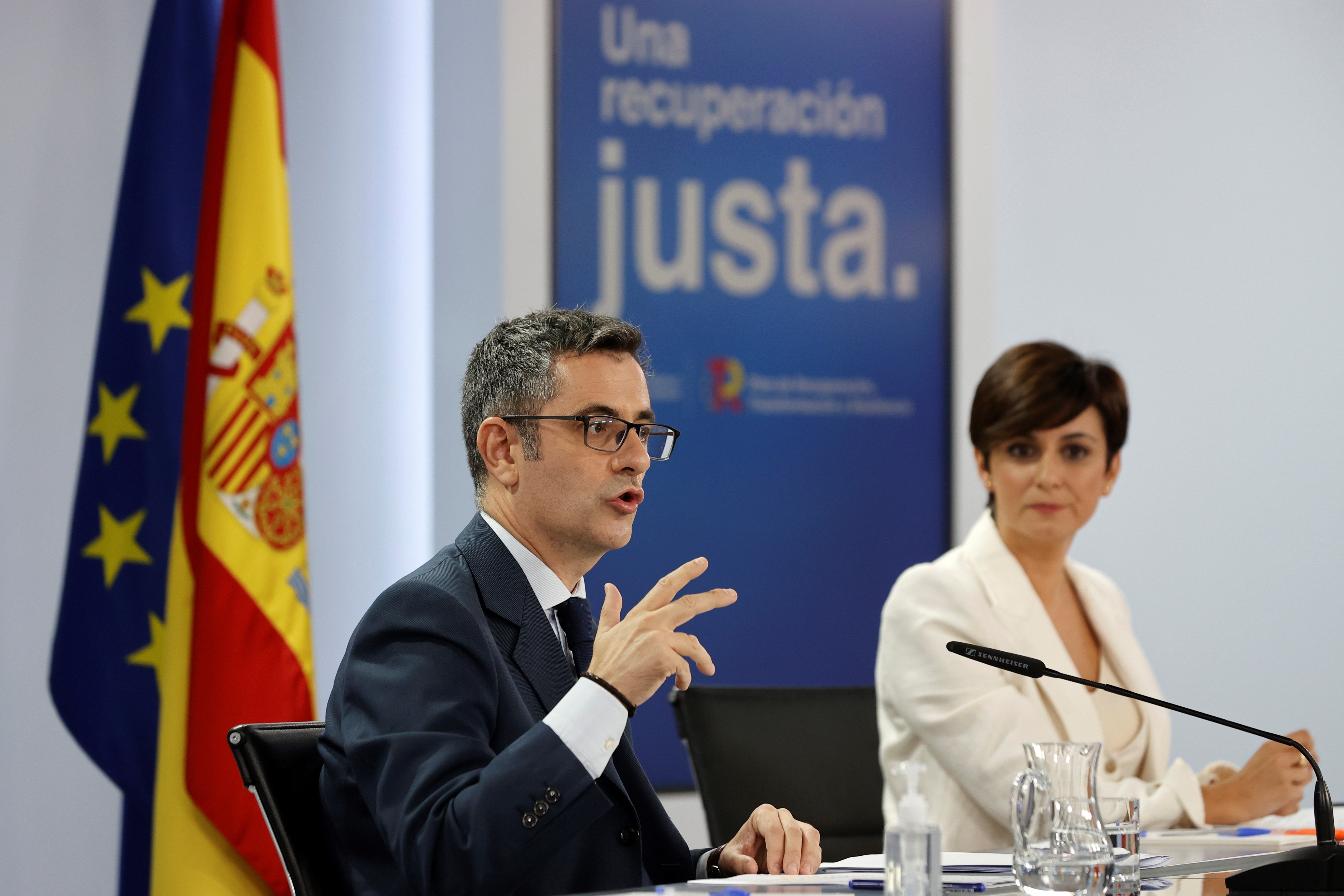 Moncloa evita el asunto Puigdemont: "Debe resolverse en el ámbito de la justicia"
