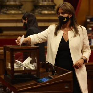 presidenta laura borras pleno parlamento recuento votos votaciones 05 10 21 - sergi alcazar 