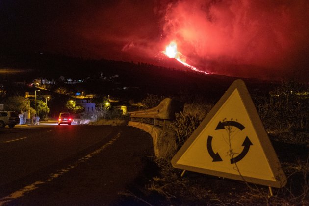 efe volcan la palma|palmell cabdal vella canàries erupcion