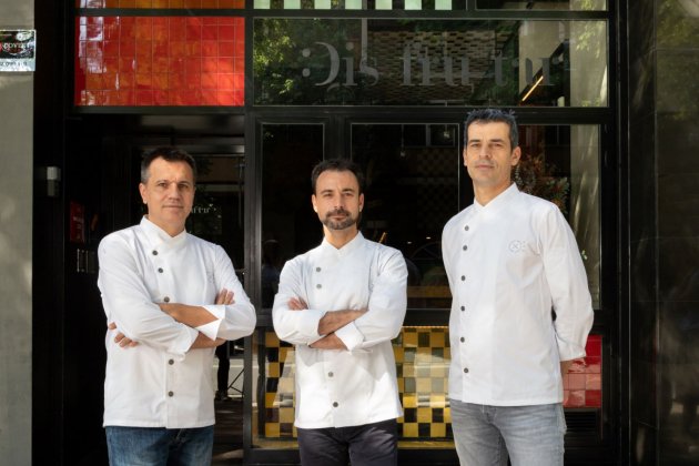 Quinto Restaurante Mundo. Oriol Castro, a Eduard Xatruch y Mateu Casañas Disfrutar