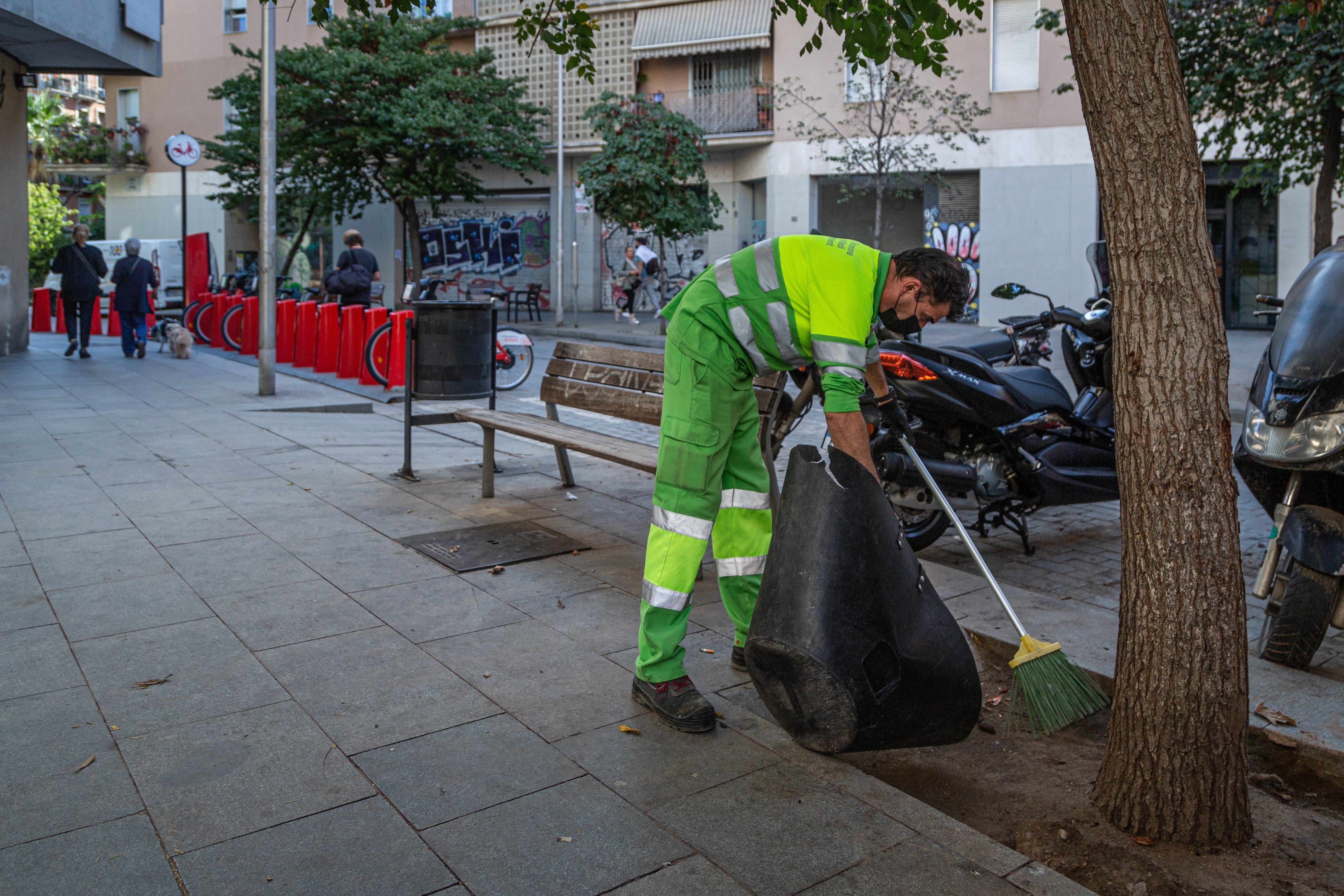 Los 10 puntos de actuación preferente para combatir la suciedad en Barcelona