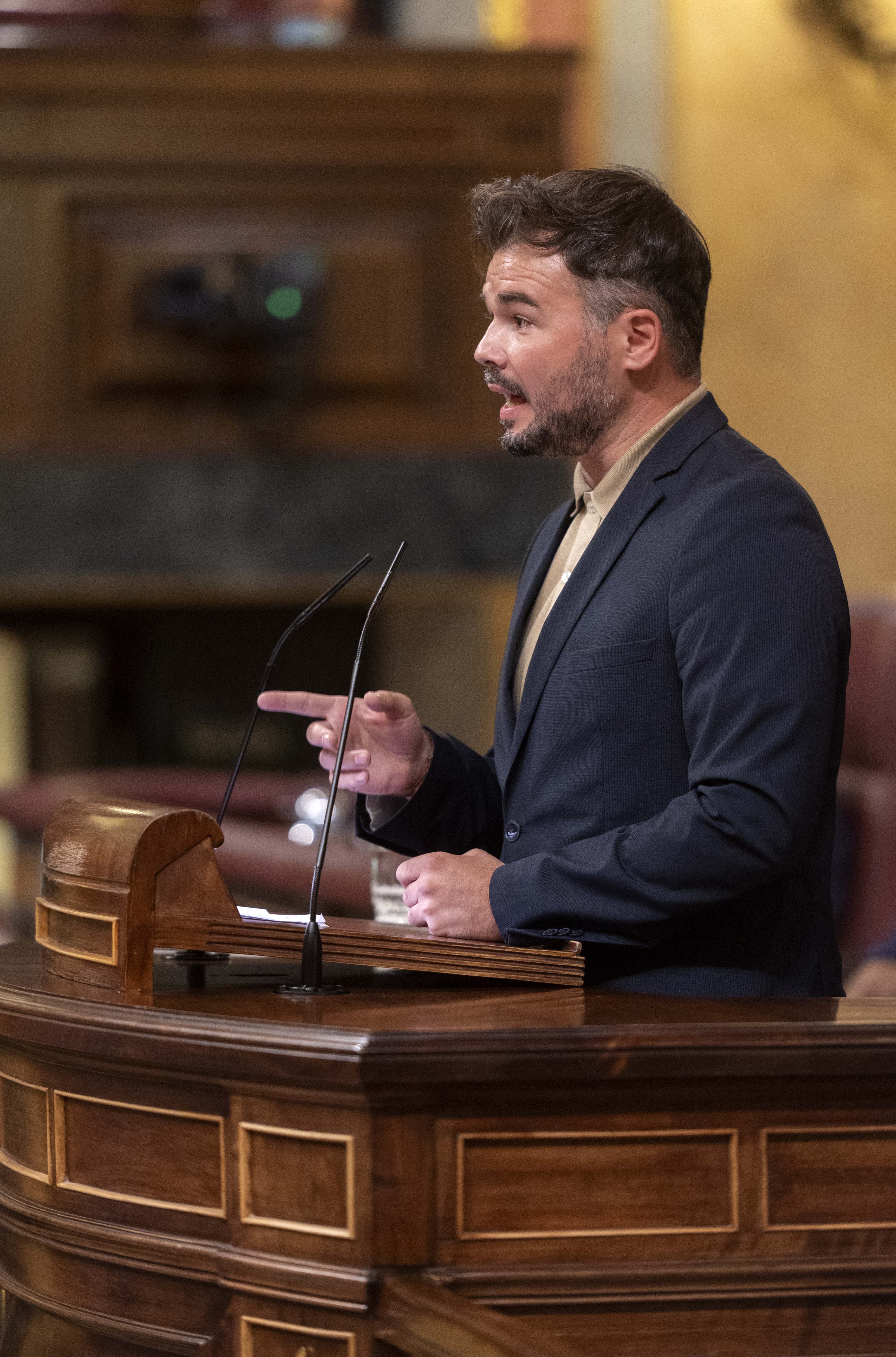 Rufián, molest: la Moncloa encara no ha iniciat la negociació dels pressupostos