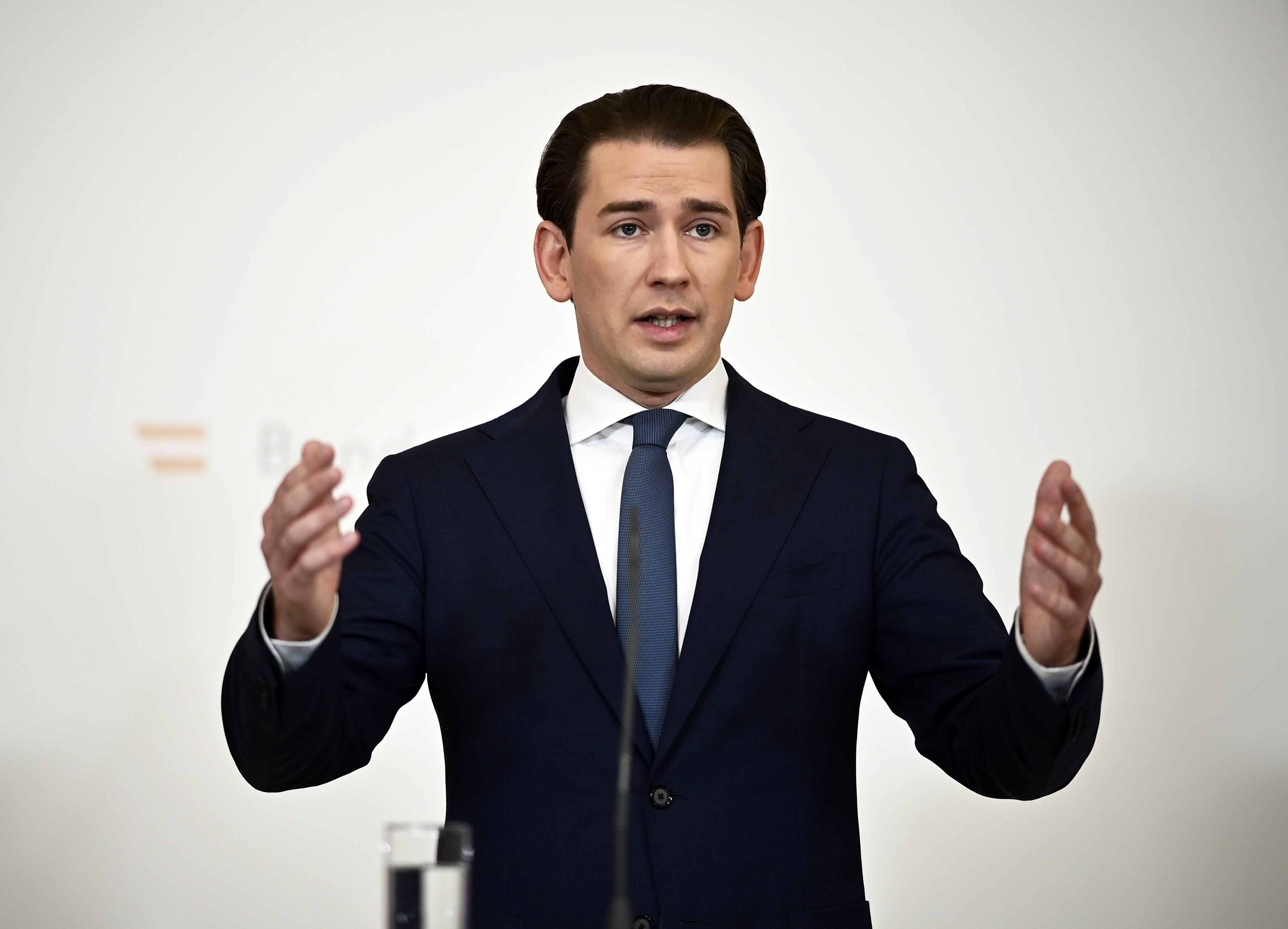 L'escàndol que ha fet dimitir el canceller d'Àustria