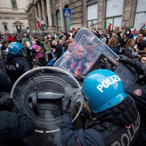 Disturbios antivacunas fascistas Italia Roma Efe (1)