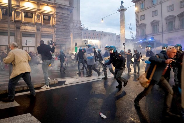 Disturbios antivacunas fascistas Italia Roma Efe