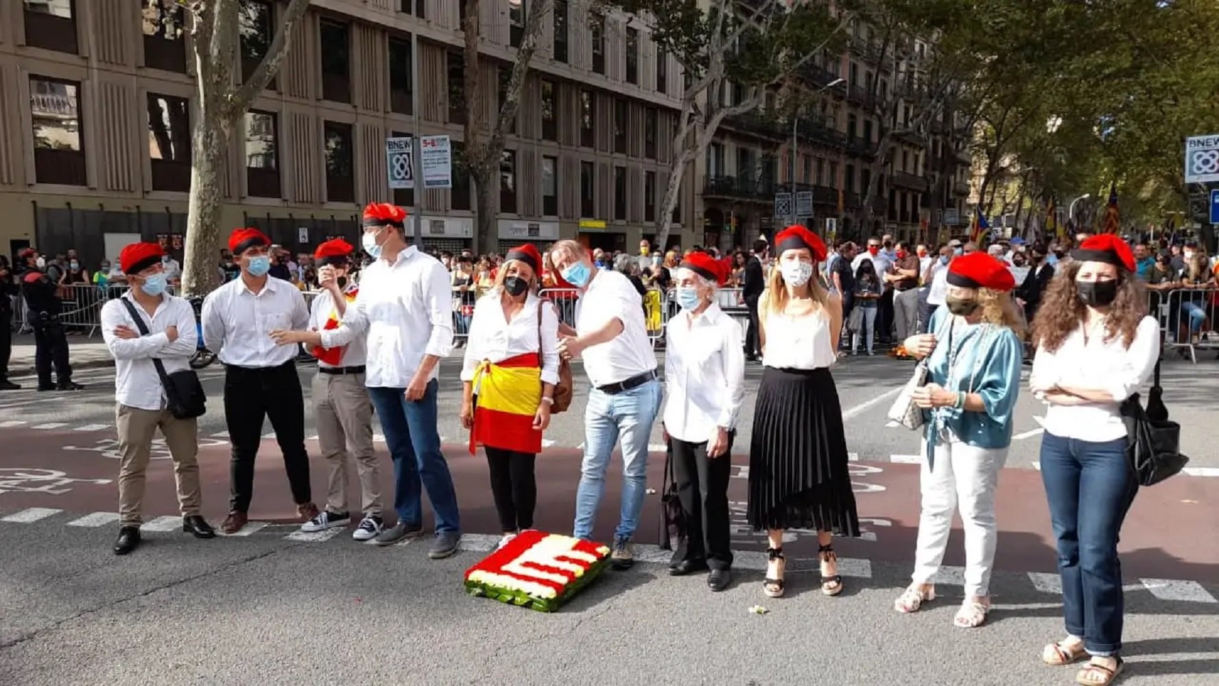 TMB nega haver vetat una campanya publicitària espanyolista