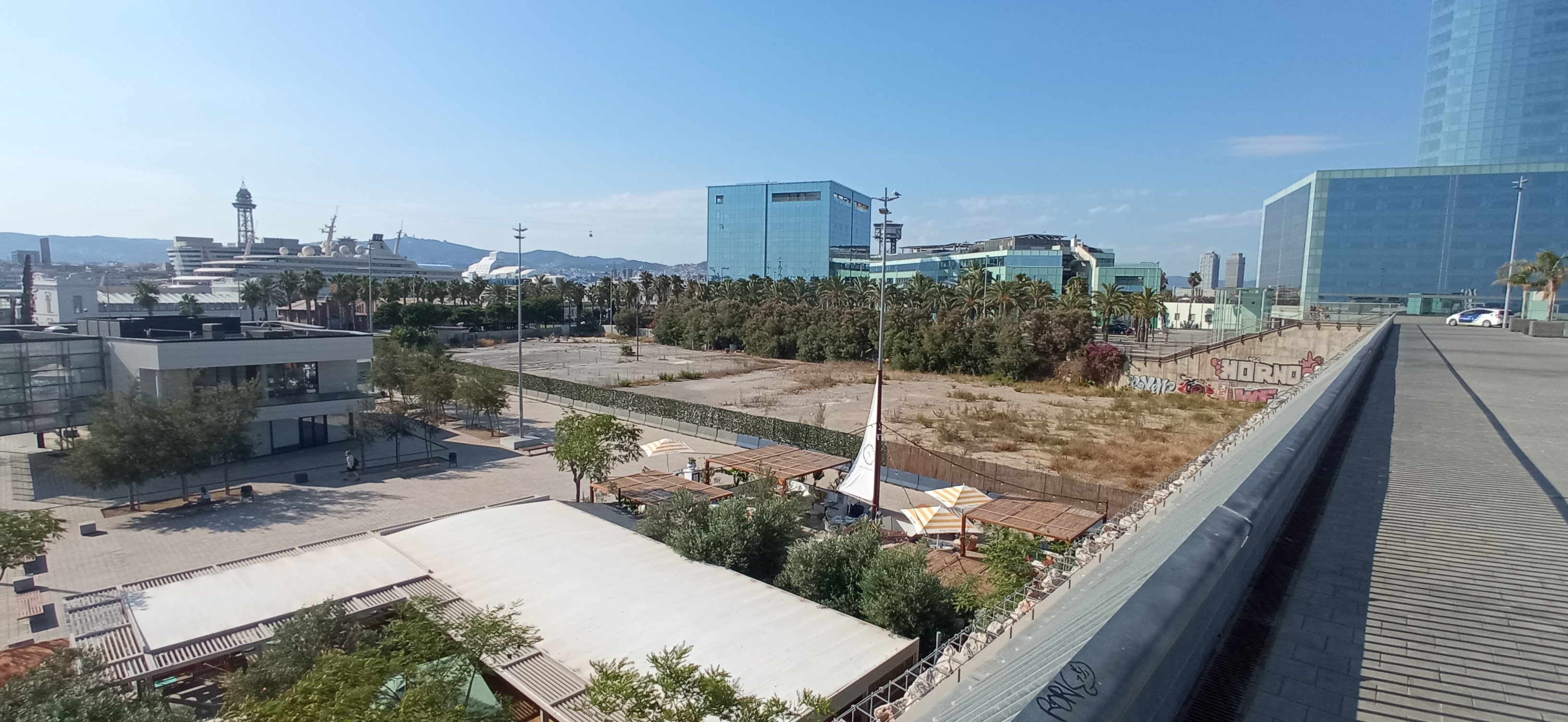 L’Hermitage porta Colau als tribunals per negar el permís per construir al port