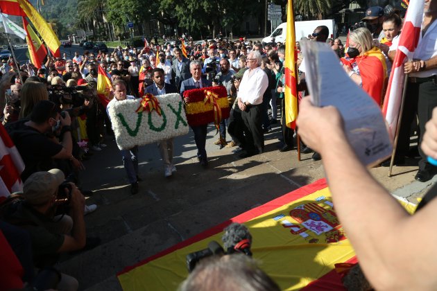Directo 12 de octubre, día de la hispanidad, plaza colon, banderas españa, vox - Montse Giralt