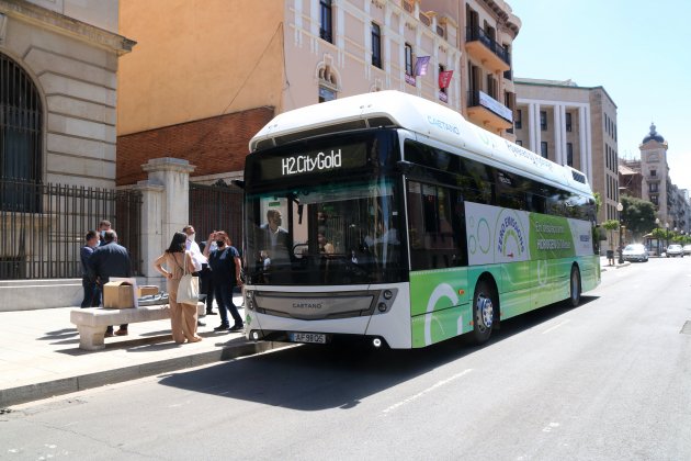 autobus hidrogeno tarragona acn autobus hidrogeno tarragona acn