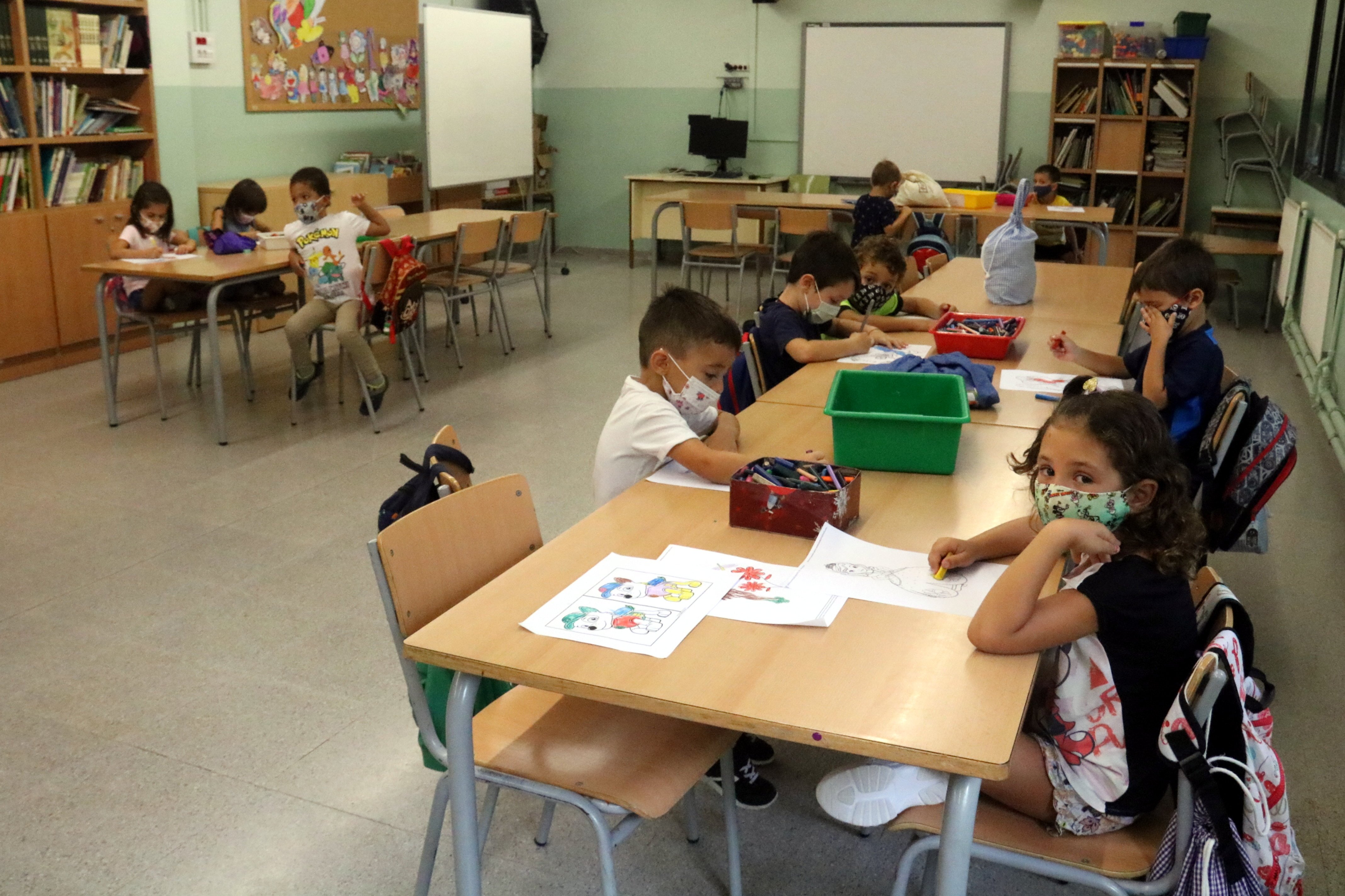 L'escola serà el primer lloc on es relaxarà l'ús de mascareta, confirma Argimon