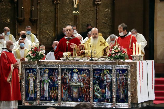 El nuevo padre abad de Montserrat junto al obispo, Manel - ACN