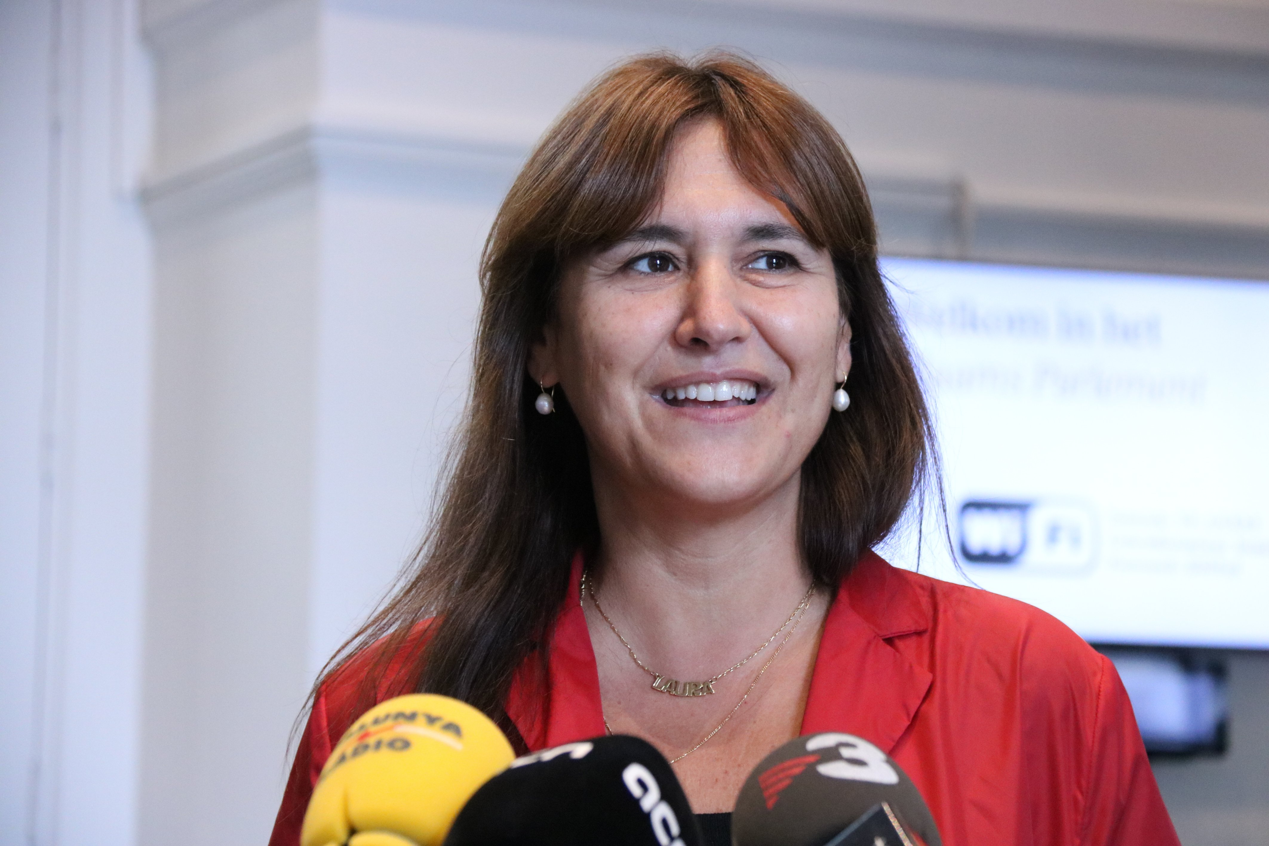 Borràs obre contactes amb el Parlament britànic: reunió amb l''speaker' i diputats