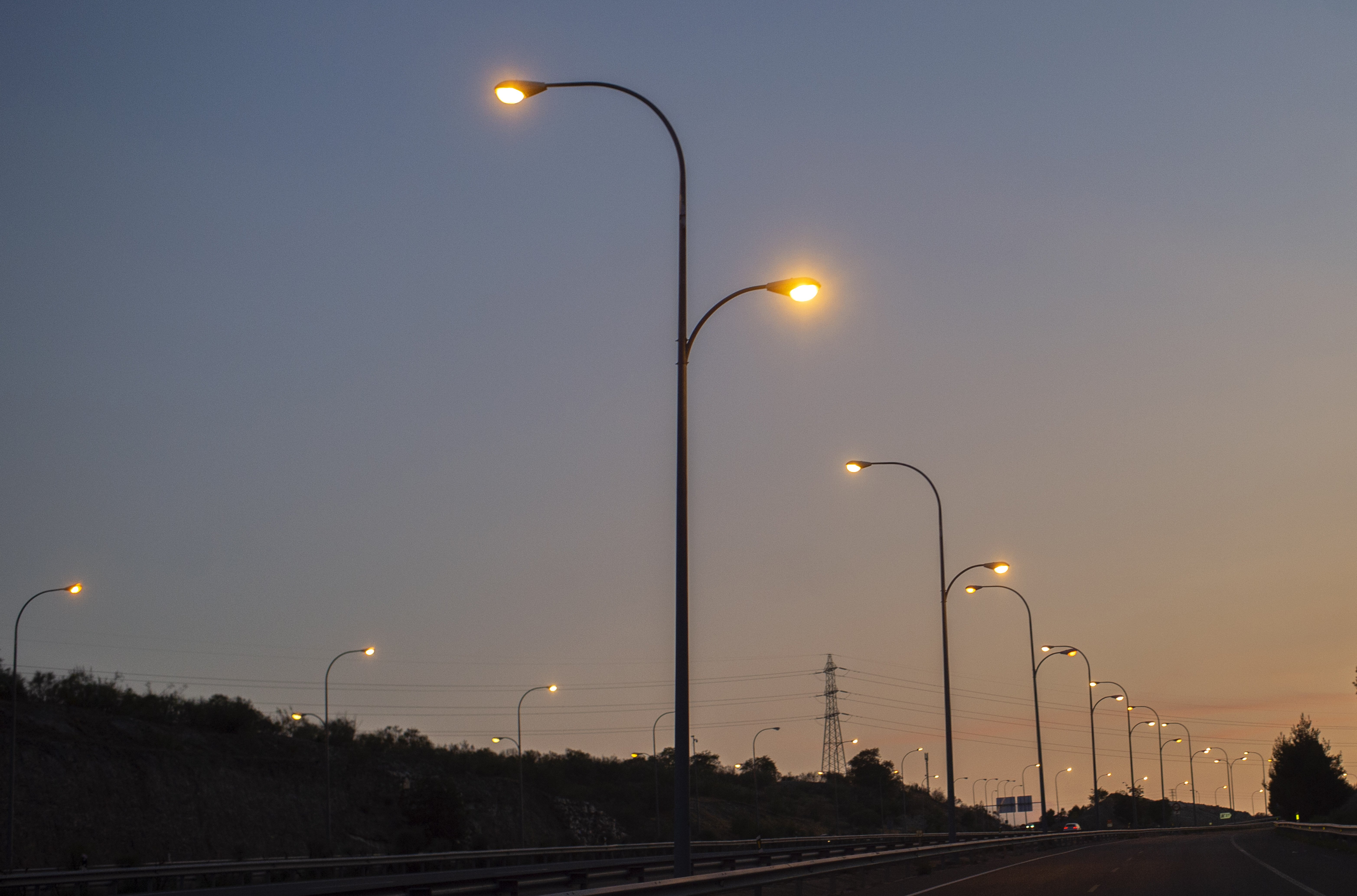 Nueva escalada del precio de la luz: este viernes costará 231 euros/MWh