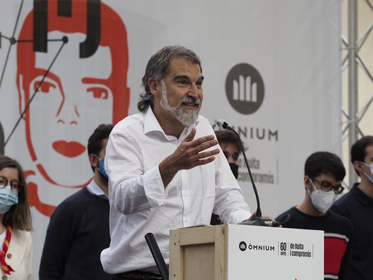 Òmnium crea la Escola Guillem Agulló para empoderar a la sociedad ante nuevos embates