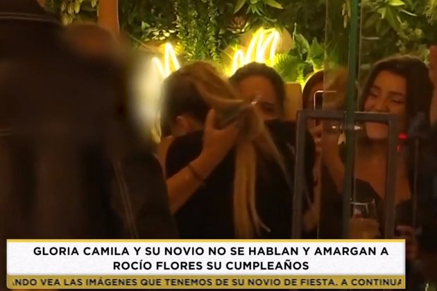 Abrazo Gloria Camila Rocío Flores Socialité Telecinco