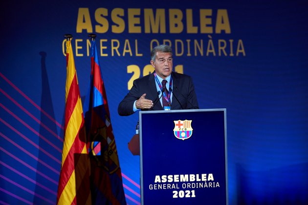 Joan Laporta Barca Asamblea 2021 EFE