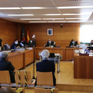 Los acusados del caso Castor señalan a la dirección de la empresa de Florentino