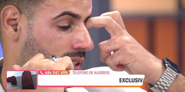 Asraf Beno llorando en 'Viva la Vida' Telecinco