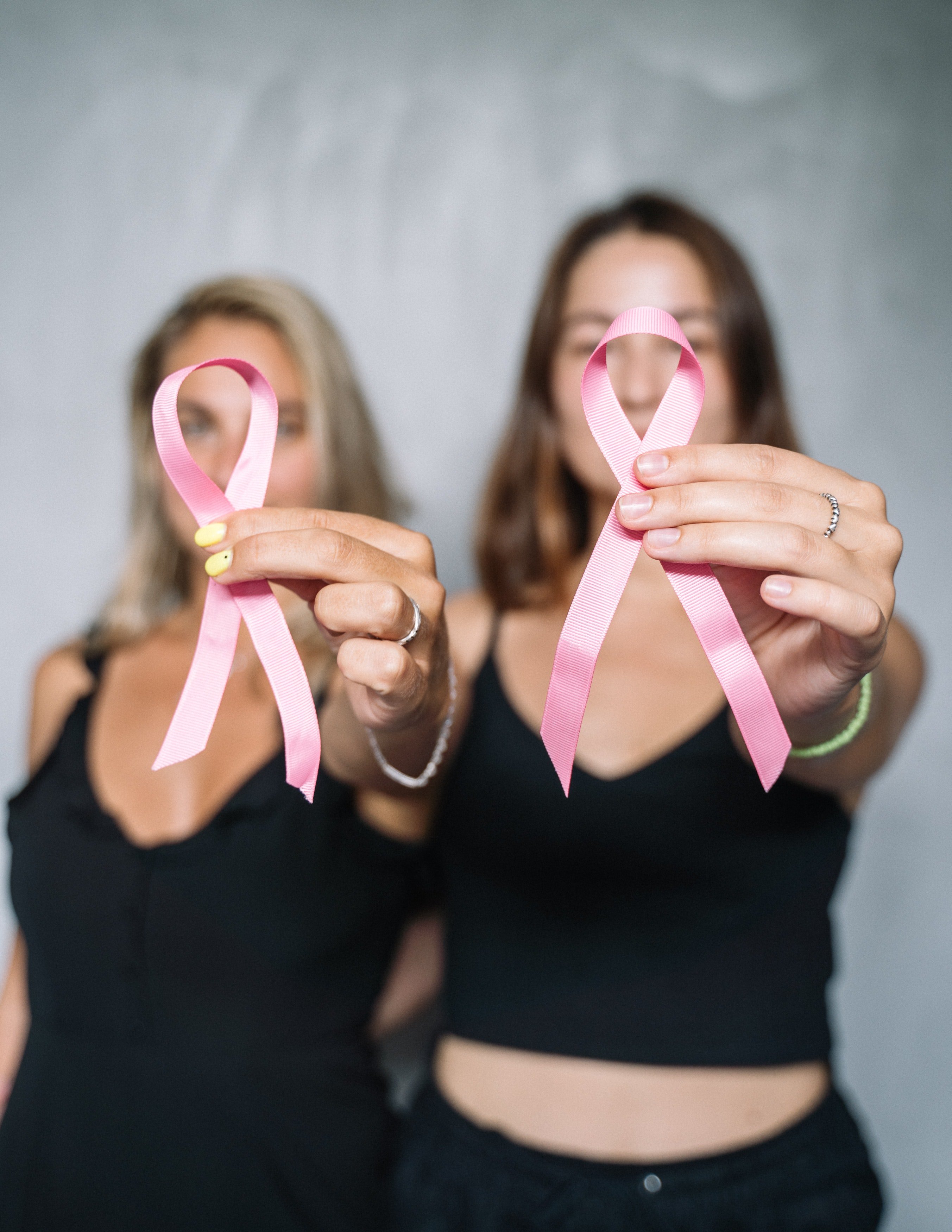 Dia Mundial del Càncer de Mama: famoses que han superat la malaltia