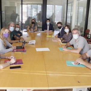 Primera reunión de la oposición de Badalona para una moción de censura a Albiol