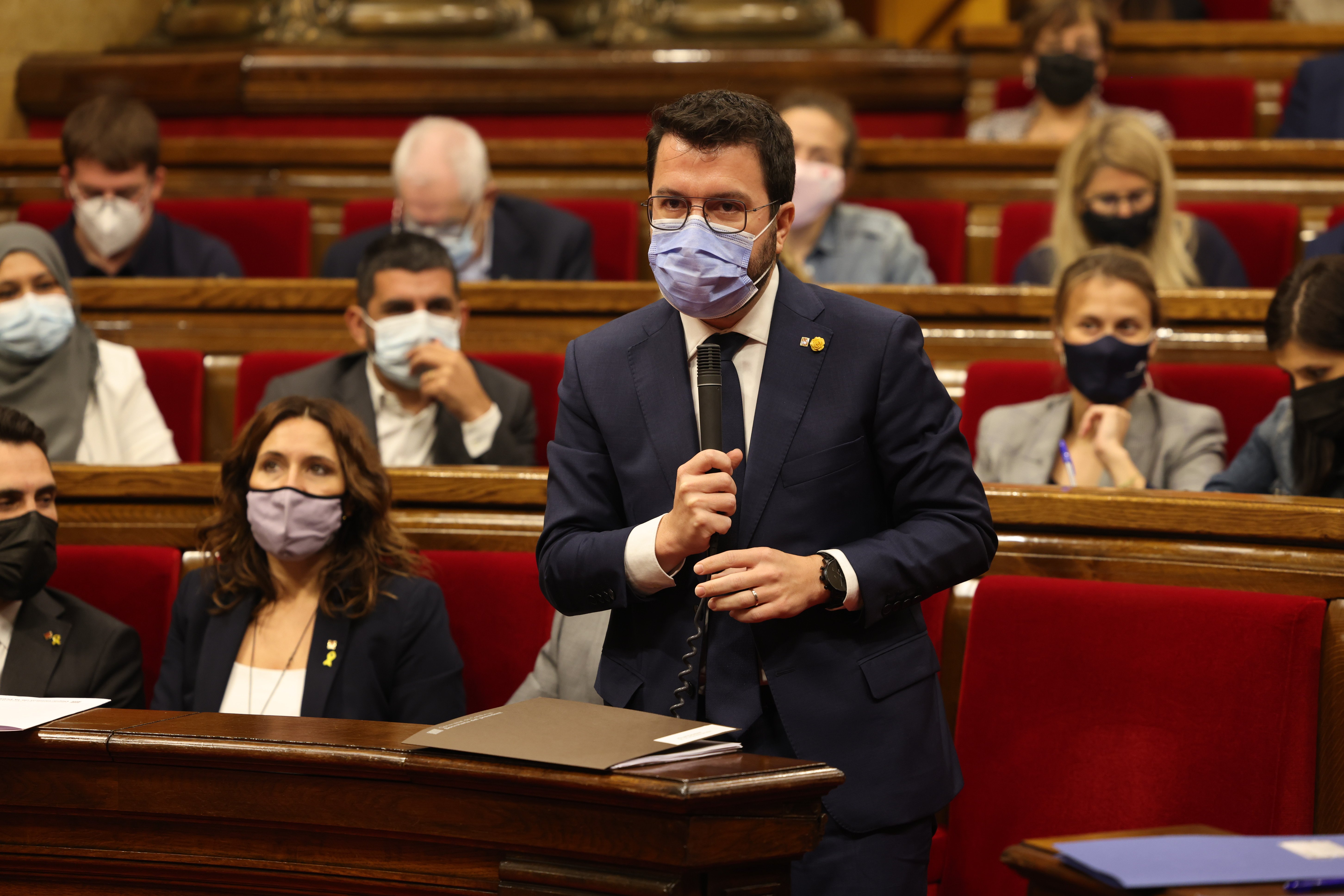 Aragonès cree que la mesa de diálogo "no está en el congelador"