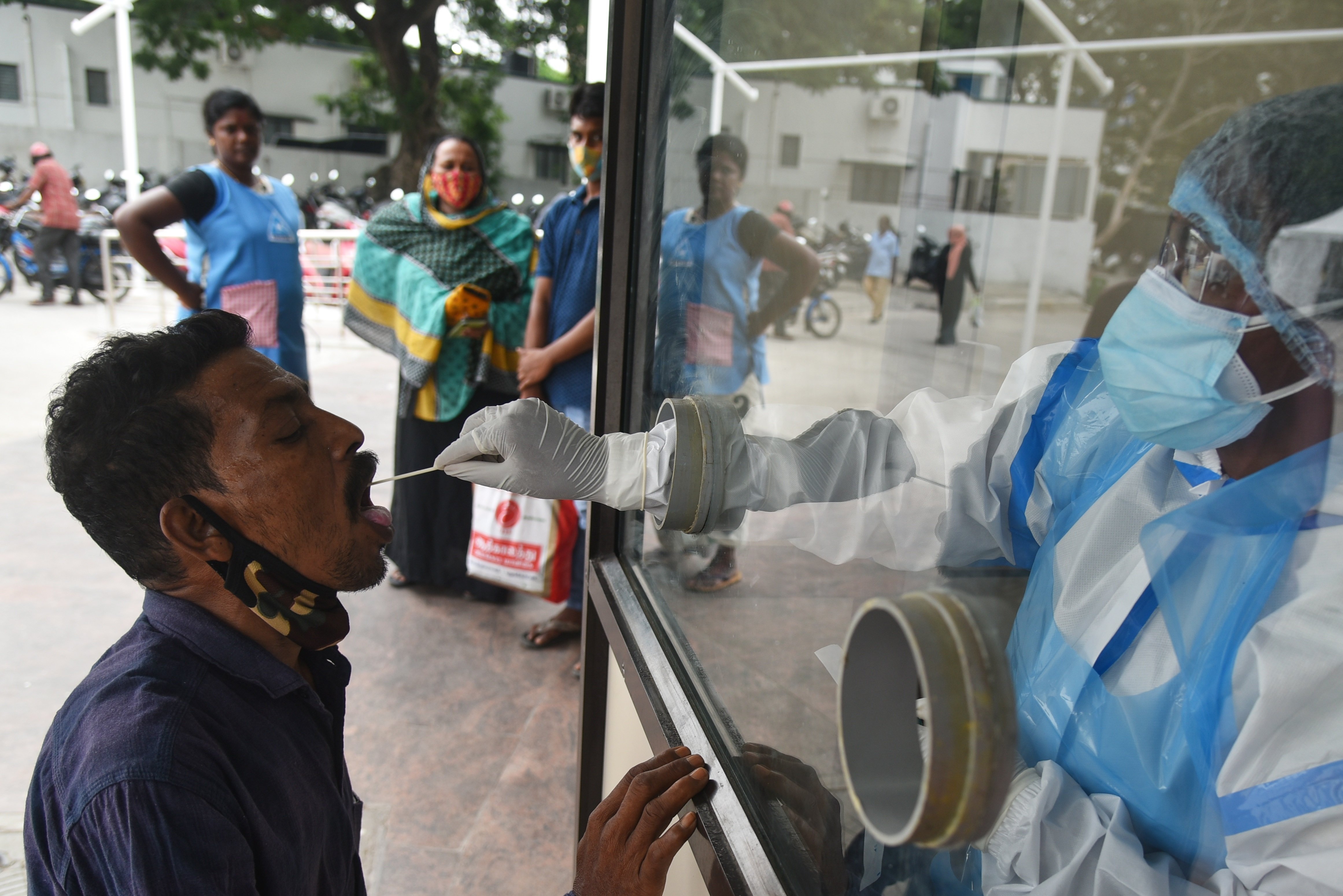 La pandemia durará más de lo que tocaría por un motivo evitable