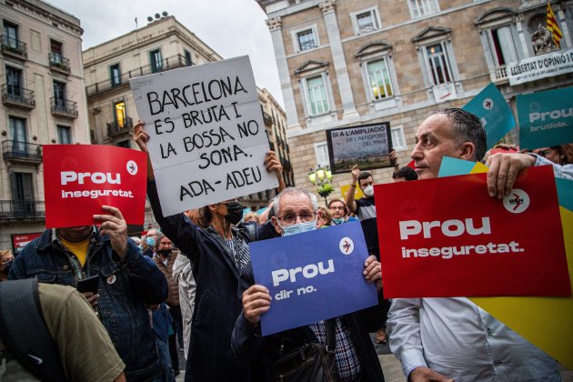 Concentración "BCN es imparable" en Plaza Sant Jaume - Montse Giralt