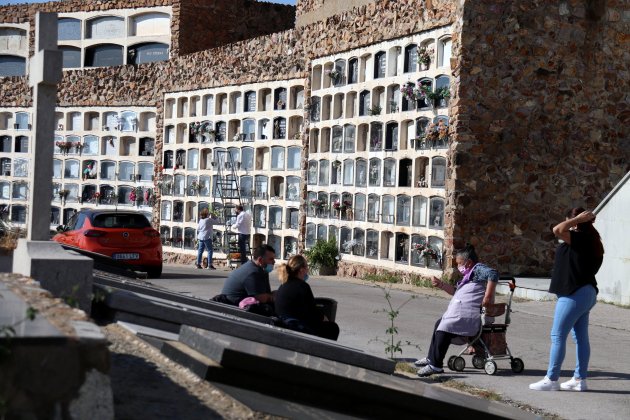 cementerio montjuic todos santos 2020 acn 4