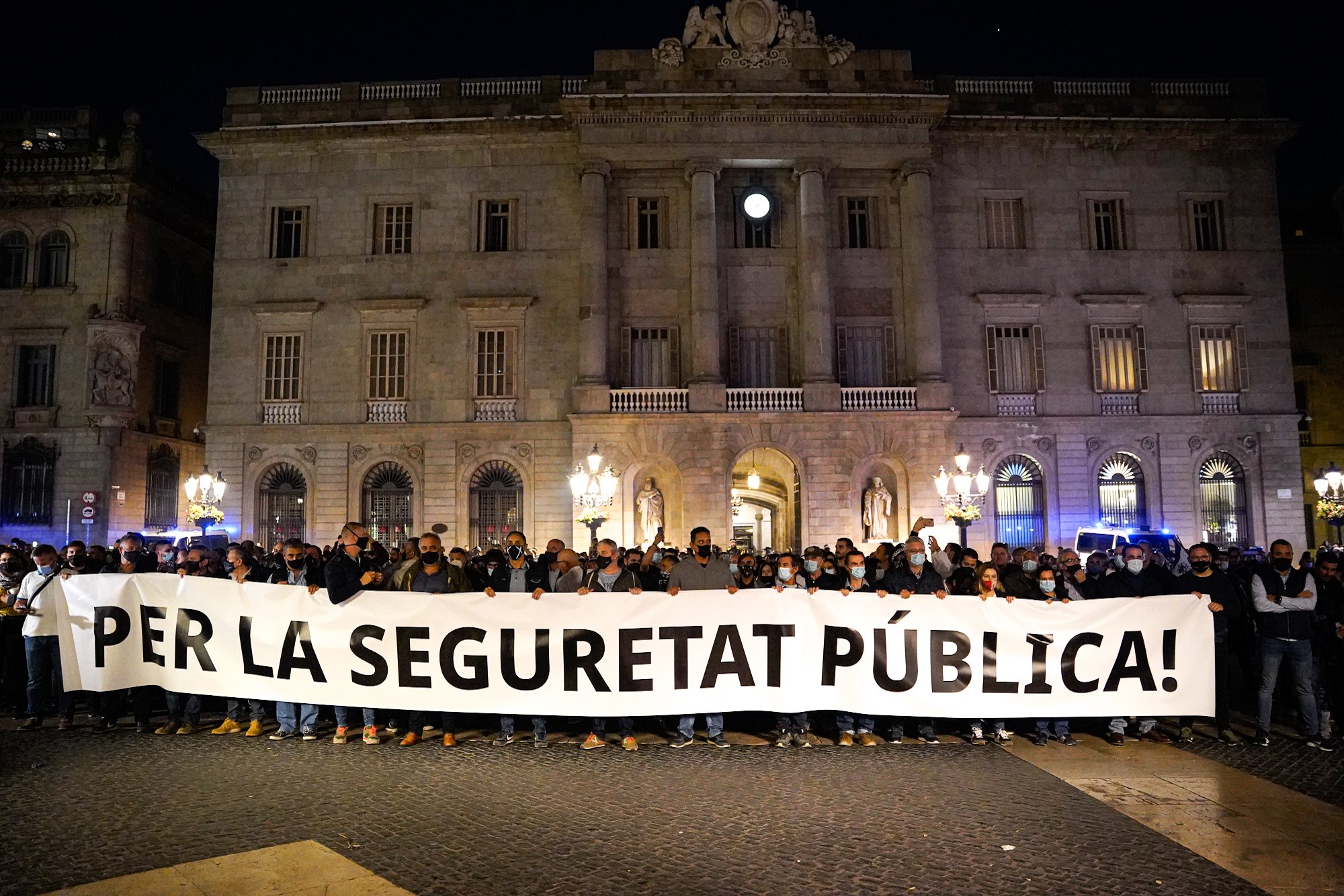 Manifestacion policia mossos esquadra guardia urbana barcelona / Pau de la Calle