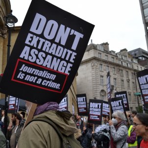 Manifestación Libertat Julian Assange Londres / Laura Cercós